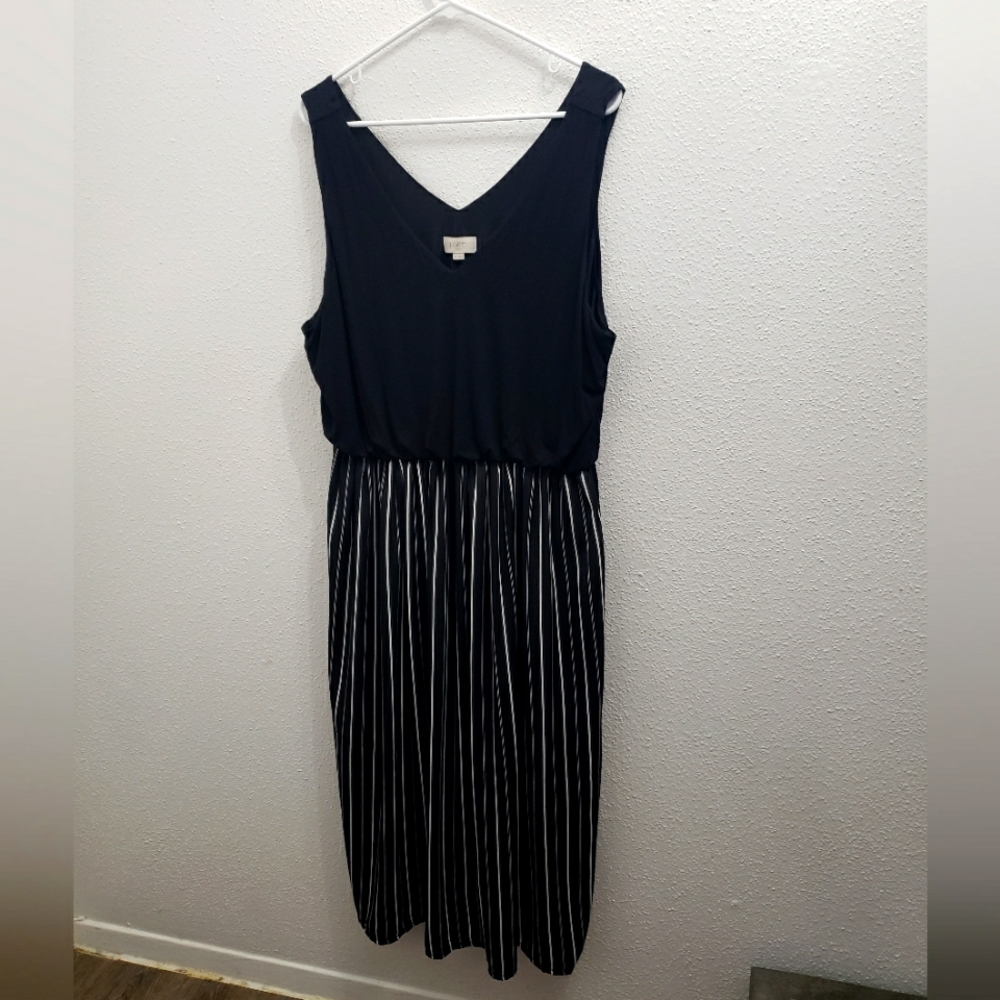 LOFT Outlet Blouson Midi Dress